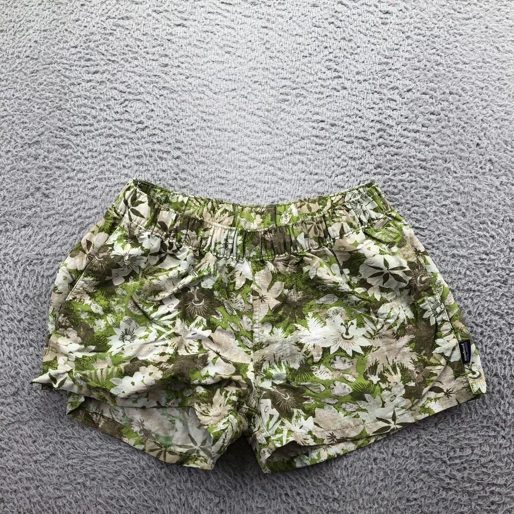 Patagonia Shorts Womens Small Green Floral Print Sweat Outdoor 3.5 Inseam
